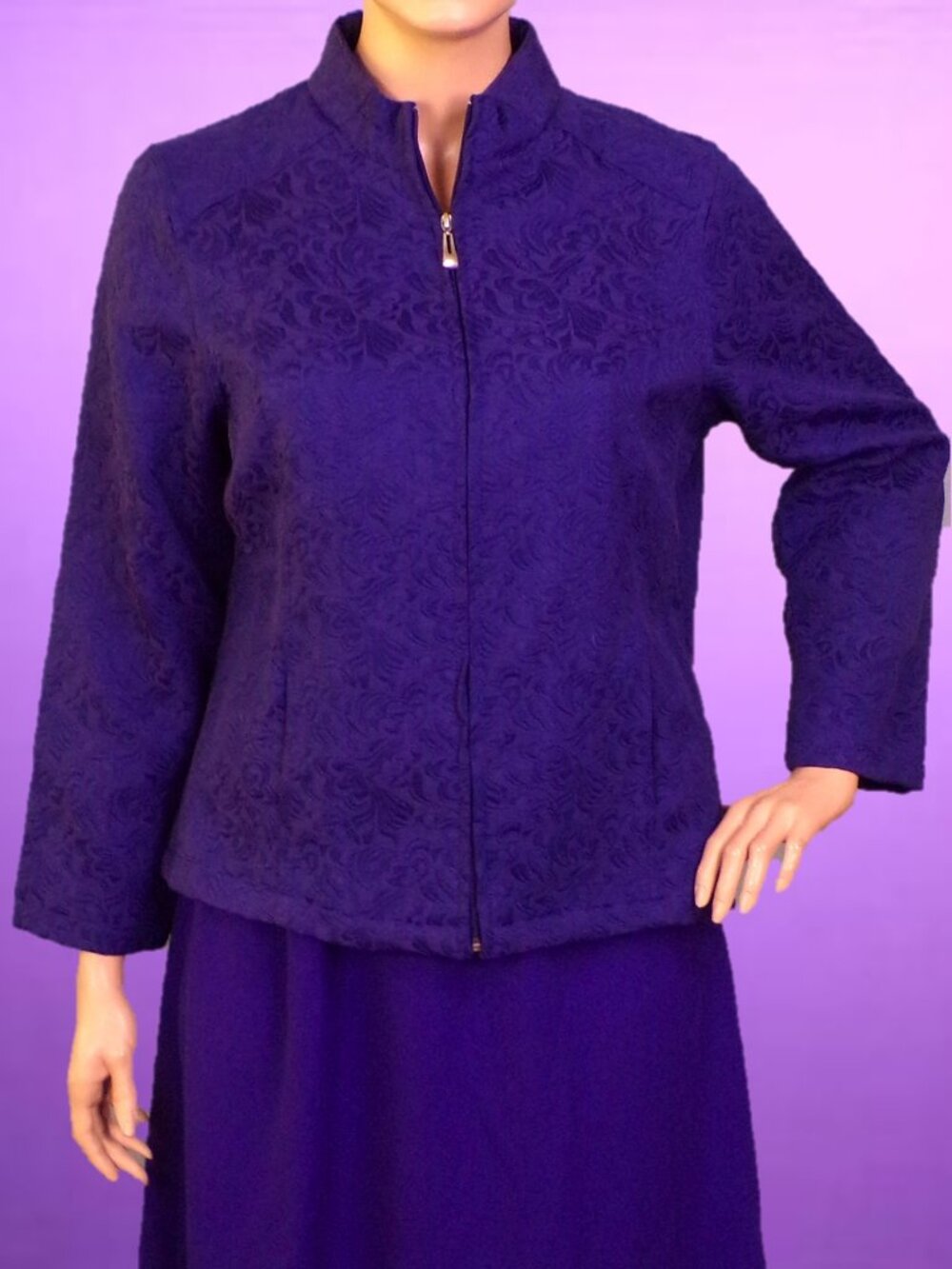 MIRROR IMAGE size 2X violet zip-front jacket embossed pattern cotton/polyester
